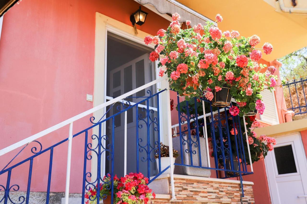 Alexis & Loula Village House Arkadades Ngoại thất bức ảnh